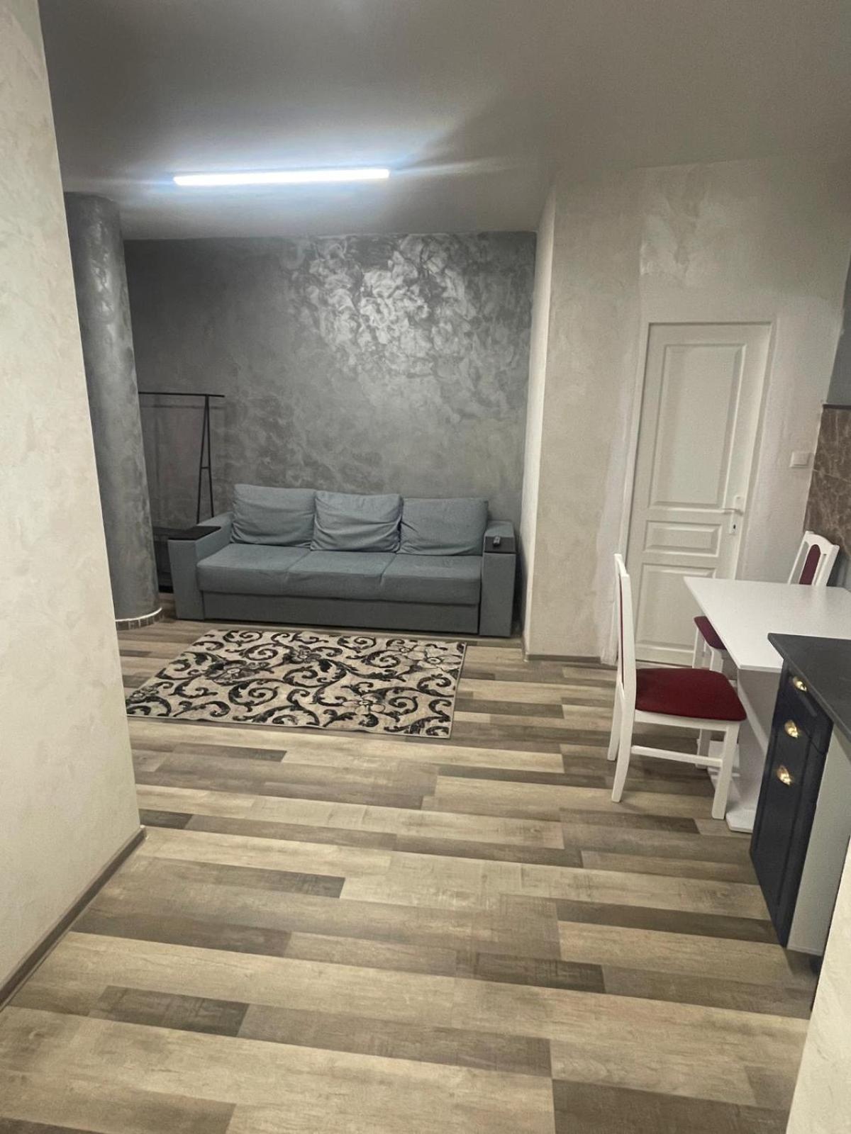 Suite Stay Iasi Extérieur photo